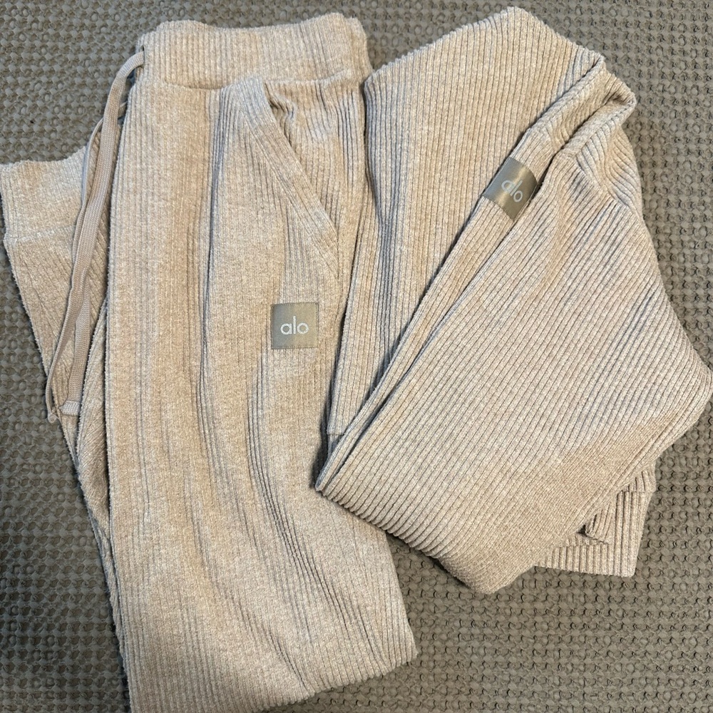 Alo Sweat Set